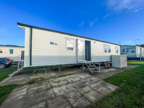 Stunning Caravan For Hire Nearby Hunstanton Beach In Norfolk Ref 23050S